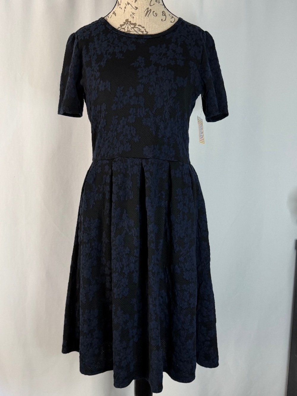 LuLaRoe Amelia Dress, X-Large, NWT